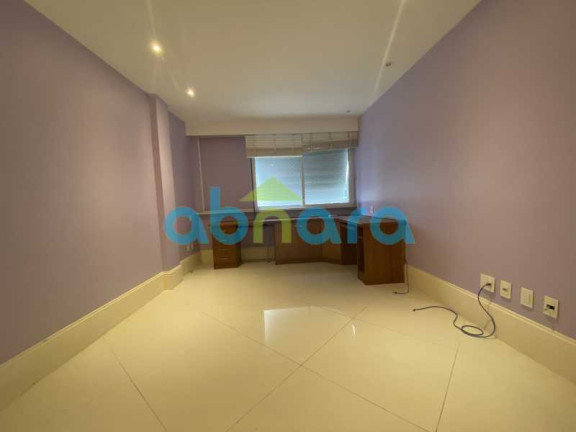 Imagem Apartamento com 3 Quartos à Venda, 210 m² em Copacabana - Rio De Janeiro Imagem Apartamento com 3 Quartos à Venda, 210 m² em Copacabana - Rio De Janeiro