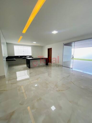 Casa com 3 Quartos à Venda, 350 m² em Residencial Bethania - Santana Do Paraíso