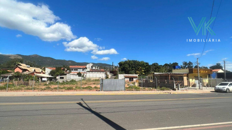 Imagem Terreno à Venda, 1.000 m² em Centro - Extrema Imagem Terreno à Venda, 1.000 m² em Centro - Extrema