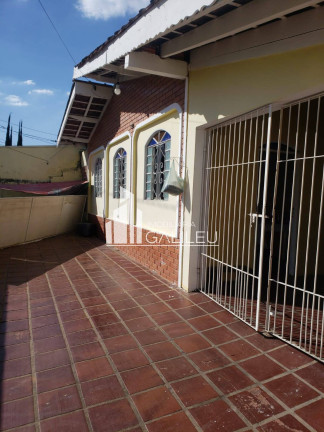 Imagem Casa com 3 Quartos à Venda, 165 m² em Vila Aurocan - Campinas