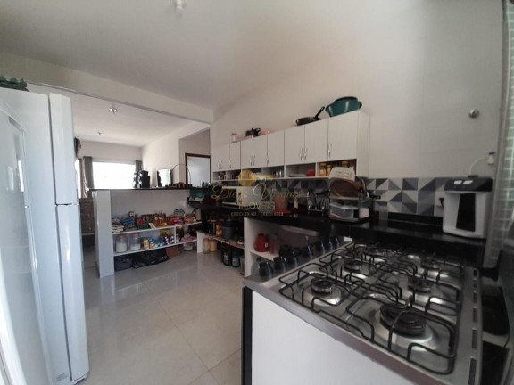 Imagem Casa com 3 Quartos à Venda, 320 m² em Albuquerque - Teresópolis Imagem Casa com 3 Quartos à Venda, 320 m² em Albuquerque - Teresópolis