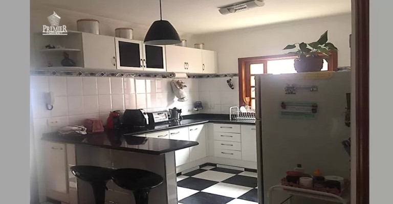 Imagem Casa com 3 Quartos à Venda, 166 m² em Jardim Pacaembu - Jundiaí