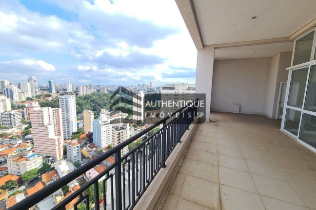 Apartamento com 4 Quartos à Venda, 250 m² em Aclimação - São Paulo