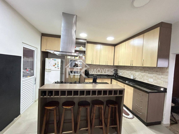 Imagem Sobrado com 4 Quartos à Venda, 234 m² em Maria Antonieta - Pinhais Imagem Sobrado com 4 Quartos à Venda, 234 m² em Maria Antonieta - Pinhais