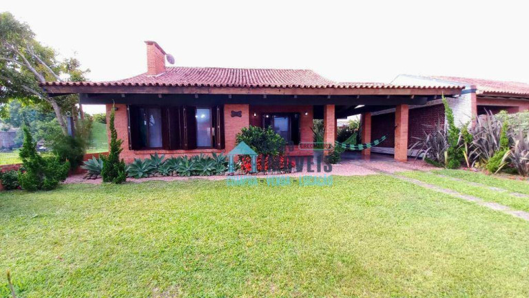 Casa com 3 Quartos à Venda, 290 m² em Centro - Imbé