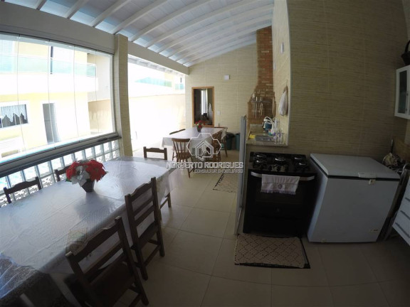 Imagem Sobrado com 4 Quartos à Venda, 232 m² em Guilhermina - Praia Grande Imagem Sobrado com 4 Quartos à Venda, 232 m² em Guilhermina - Praia Grande