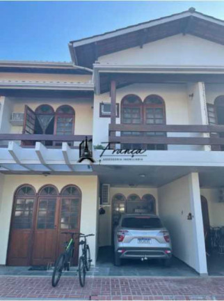 Imagem Imóvel com 3 Quartos para Alugar, 186 m² em Camboinhas - Niterói