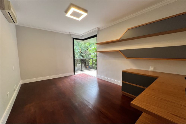 Imagem Apartamento com 4 Quartos à Venda, 319 m² em Vila Nova Conceição - São Paulo Imagem Apartamento com 4 Quartos à Venda, 319 m² em Vila Nova Conceição - São Paulo