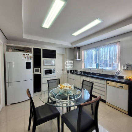 Imagem Apartamento com 3 Quartos à Venda, 252 m² em 2 Quadra Centro - Balneário Camboriú