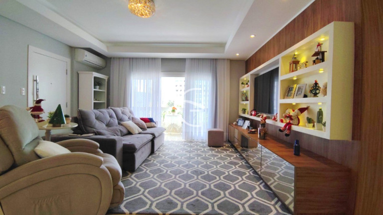 Imagem Apartamento com 3 Quartos à Venda, 206 m² em Atiradores - Joinville