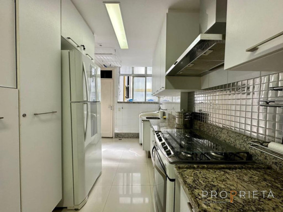 Imagem Apartamento com 3 Quartos à Venda, 125 m² em Lagoa - Rio De Janeiro