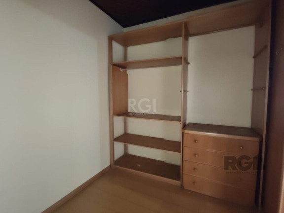 Imagem Casa com 4 Quartos à Venda, 284 m² em Tristeza - Porto Alegre Imagem Casa com 4 Quartos à Venda, 284 m² em Tristeza - Porto Alegre
