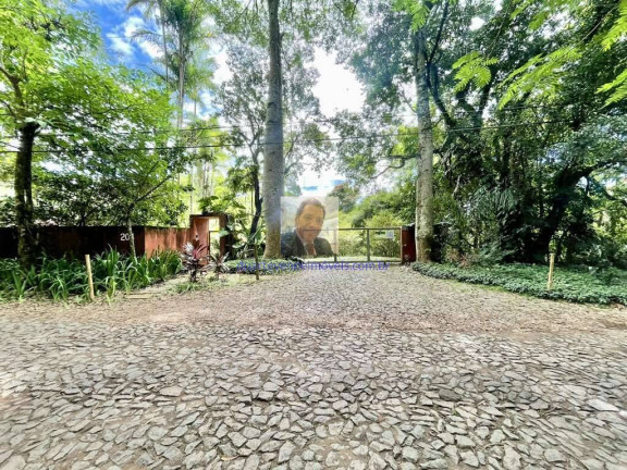 Imagem Casa com 3 Quartos à Venda, 1.043 m² em Chácara Do Refúgio - Carapicuíba Imagem Casa com 3 Quartos à Venda, 1.043 m² em Chácara Do Refúgio - Carapicuíba