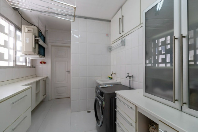 Imagem Imóvel com 3 Quartos à Venda, 224 m² em Jardim Paulista - São Paulo Imagem Imóvel com 3 Quartos à Venda, 224 m² em Jardim Paulista - São Paulo