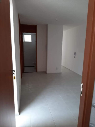 Imagem Apartamento com 2 Quartos à Venda, 50 m² em Cosmos - Rio De Janeiro Imagem Apartamento com 2 Quartos à Venda, 50 m² em Cosmos - Rio De Janeiro