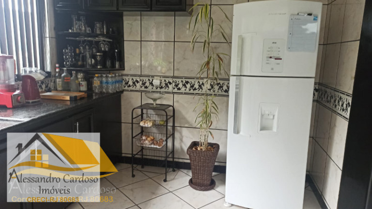 Imagem Casa com 5 Quartos à Venda, 350 m² em Centro - Nova Friburgo Imagem Casa com 5 Quartos à Venda, 350 m² em Centro - Nova Friburgo