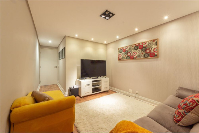 Imagem Imóvel com 4 Quartos à Venda, em Mooca - São Paulo Imagem Imóvel com 4 Quartos à Venda, em Mooca - São Paulo