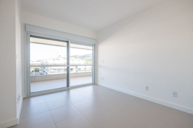 Imagem Cobertura com 3 Quartos à Venda, 231 m² em Ingleses Do Rio Vermelho - Florianópolis Imagem Cobertura com 3 Quartos à Venda, 231 m² em Ingleses Do Rio Vermelho - Florianópolis