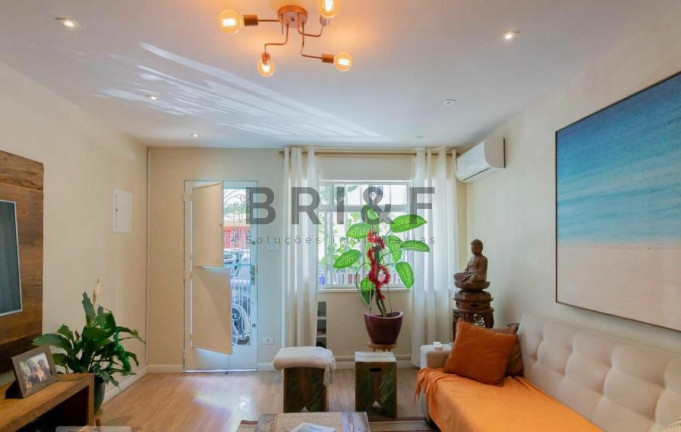 Imagem Casa com 2 Quartos à Venda, 170 m² em Jardim Paulistano - São Paulo Imagem Casa com 2 Quartos à Venda, 170 m² em Jardim Paulistano - São Paulo