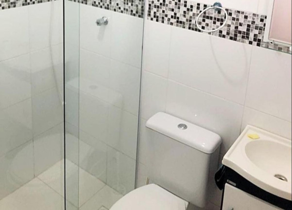 Imagem Casa com 2 Quartos à Venda, 201 m² em Guaiuba - Guarujá Imagem Casa com 2 Quartos à Venda, 201 m² em Guaiuba - Guarujá