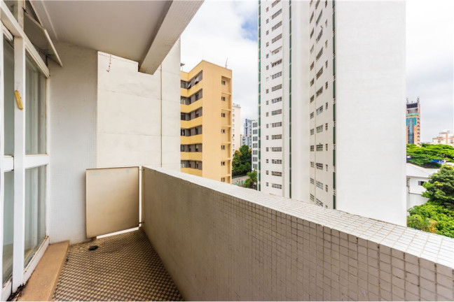 Imagem Imóvel com 3 Quartos à Venda, em Pinheiros - São Paulo Imagem Imóvel com 3 Quartos à Venda, em Pinheiros - São Paulo