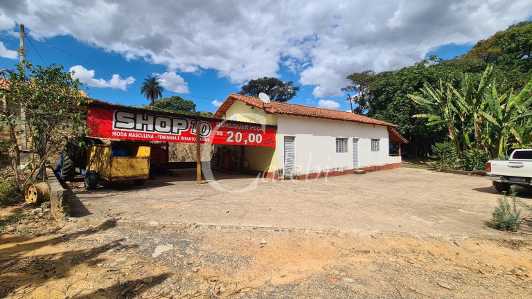 Imagem Chácara com 2 Quartos à Venda, 93 m² em Espírito Santo Do Pinhal Imagem Chácara com 2 Quartos à Venda, 93 m² em Espírito Santo Do Pinhal