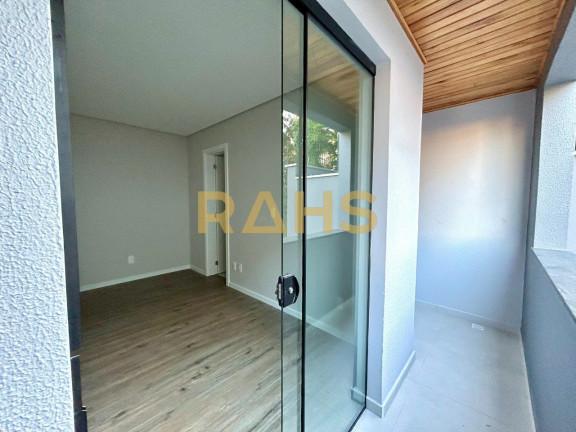 Imagem Apartamento com 2 Quartos à Venda, 62 m² em Costa E Silva - Joinville