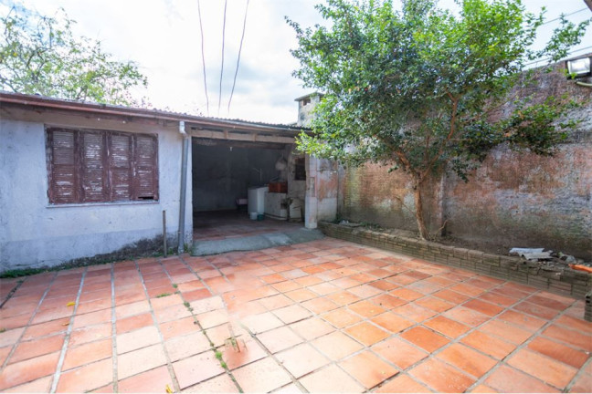 Imagem Casa com 3 Quartos à Venda, em Sarandi - Porto Alegre Imagem Casa com 3 Quartos à Venda, em Sarandi - Porto Alegre