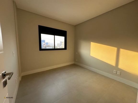 Imagem Apartamento com 2 Quartos à Venda, 90 m² em Palmas - Governador Celso Ramos