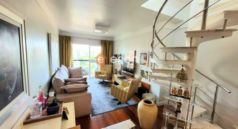 Imagem Apartamento com 3 Quartos à Venda, 220 m²