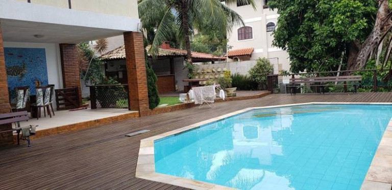 Casa com 5 Quartos à Venda, 1 m² em Camboinhas - Niterói