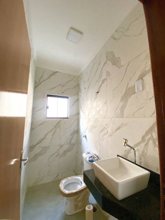 Imagem Casa com 2 Quartos à Venda, 180 m² em Setor Aeroporto - Caldas Novas