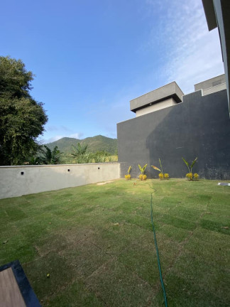 Imagem Casa com 3 Quartos à Venda, 240 m² em Flamengo - Maricá