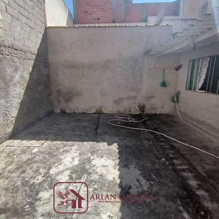Imagem Casa com 2 Quartos à Venda, 81 m² em Nova Era - Caieiras
