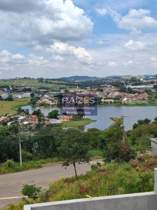 Imagem Casa com 2 Quartos à Venda, 75 m² em Jd. Lago Do Moinho - Bragança Paulista Imagem Casa com 2 Quartos à Venda, 75 m² em Jd. Lago Do Moinho - Bragança Paulista