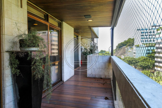 Imagem Cobertura com 4 Quartos à Venda, 509 m² em Leblon - Rio De Janeiro