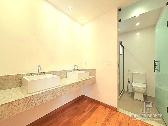 Imagem Casa com 3 Quartos à Venda, 161 m² em Comary - Teresópolis Imagem Casa com 3 Quartos à Venda, 161 m² em Comary - Teresópolis
