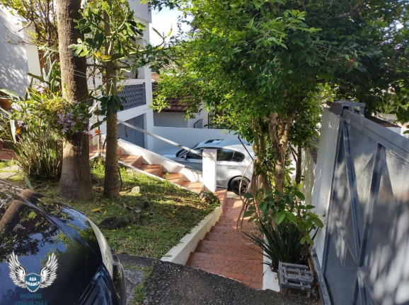 Sobrado com 3 Quartos à Venda, 220 m² em Tremembé - São Paulo