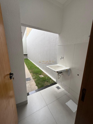 Casa com 3 Quartos à Venda, 109 m² em Residencial Ildefonso Limírio - Anápolis
