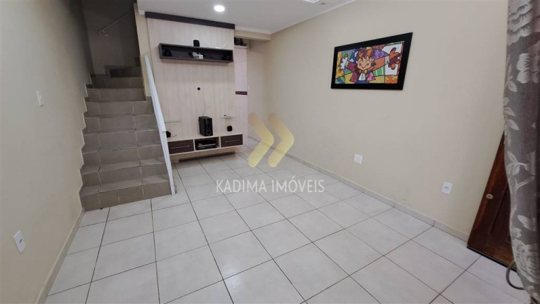 Imagem Sobrado com 2 Quartos à Venda, 80 m² em Caiçara - Praia Grande Imagem Sobrado com 2 Quartos à Venda, 80 m² em Caiçara - Praia Grande