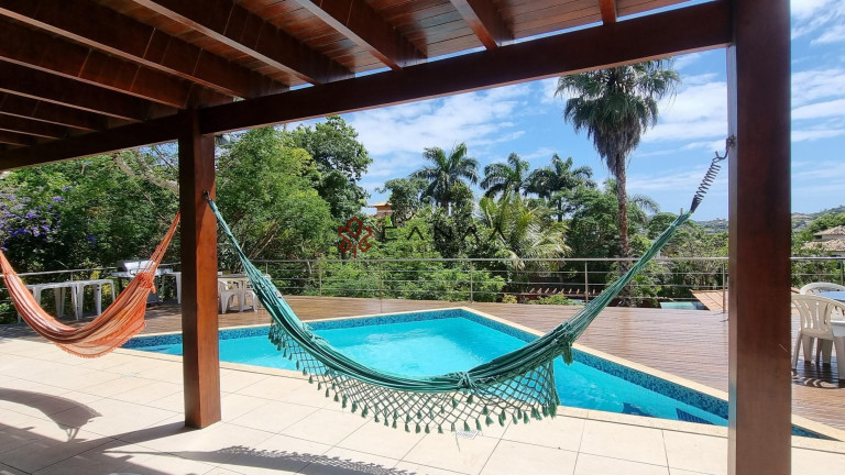 Imagem Casa com 6 Quartos à Venda, 500 m² em Ferradura - Armação Dos Búzios Imagem Casa com 6 Quartos à Venda, 500 m² em Ferradura - Armação Dos Búzios