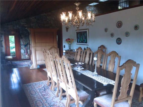 Imagem Casa com 4 Quartos à Venda, 800 m² em Vila Real Moinho Velho - Embu Das Artes Imagem Casa com 4 Quartos à Venda, 800 m² em Vila Real Moinho Velho - Embu Das Artes