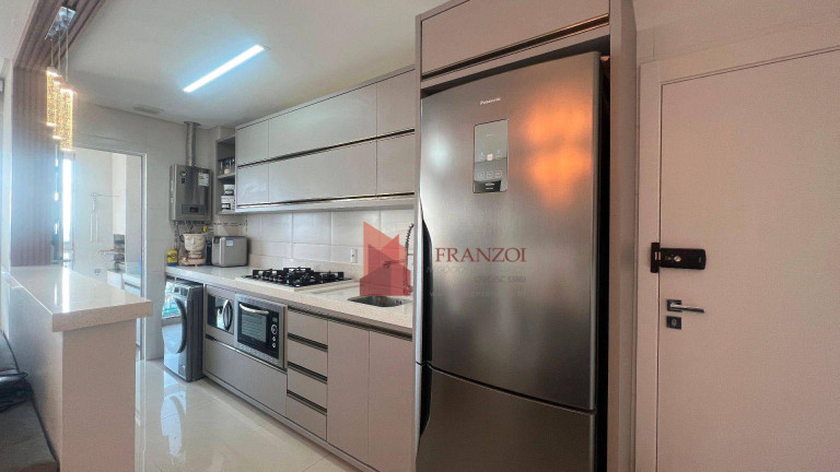 Imagem Apartamento com 3 Quartos à Venda, 74 m² em São João - Itajaí Imagem Apartamento com 3 Quartos à Venda, 74 m² em São João - Itajaí