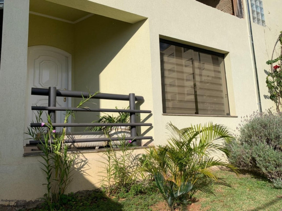 Imagem Sobrado com 5 Quartos à Venda, 282 m² em São Benedito - Poços De Caldas Imagem Sobrado com 5 Quartos à Venda, 282 m² em São Benedito - Poços De Caldas