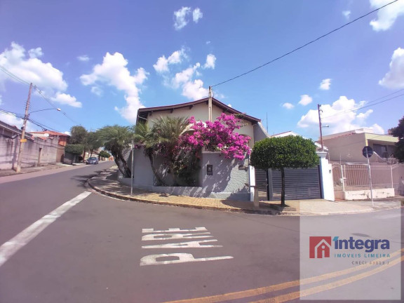 Imagem Casa com 4 Quartos à Venda, 205 m² em Vila Camargo - Limeira Imagem Casa com 4 Quartos à Venda, 205 m² em Vila Camargo - Limeira