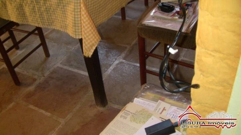 Imagem Casa com 3 Quartos à Venda, 1.127 m² em Centro - Santa Branca Imagem Casa com 3 Quartos à Venda, 1.127 m² em Centro - Santa Branca
