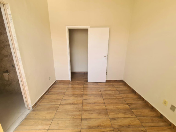 Imagem Apartamento com 1 Quarto à Venda, 37 m² em Catete - Rio De Janeiro Imagem Apartamento com 1 Quarto à Venda, 37 m² em Catete - Rio De Janeiro