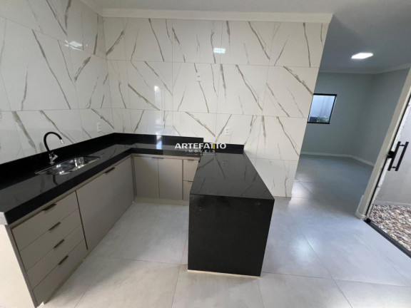 Imagem Casa com 3 Quartos à Venda, 200 m² Imagem Casa com 3 Quartos à Venda, 200 m²