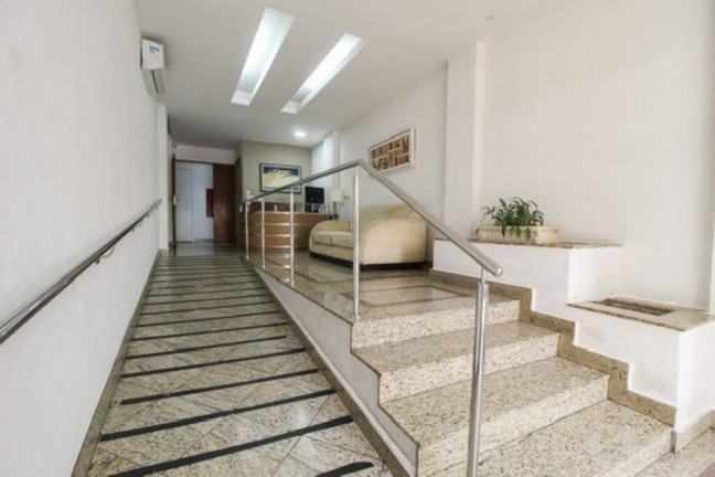 Imagem Imóvel com 3 Quartos à Venda, em Botafogo - Rio De Janeiro Imagem Imóvel com 3 Quartos à Venda, em Botafogo - Rio De Janeiro