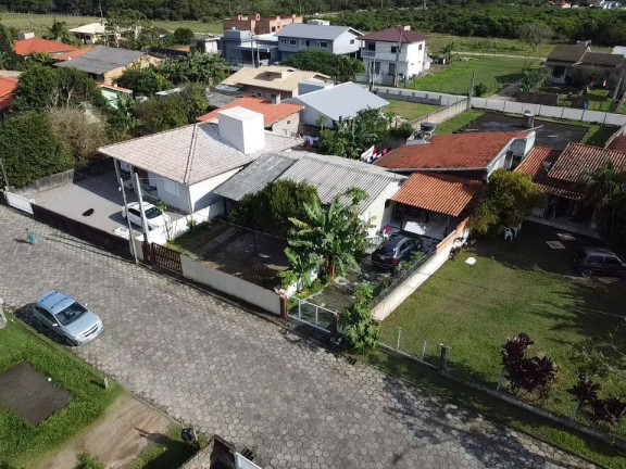 Imagem Casa com 5 Quartos à Venda, 176 m² em Campo Duna - Garopaba